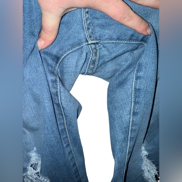 Mid Rise Boyfriend Jeans Levi's Signature women’s size 18 raw hem - Picture 5 of 13